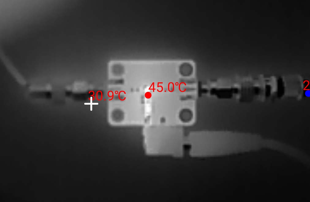 Thermal image of powered XR-601 RF amplifier showing a board temperature of 45.0°C.